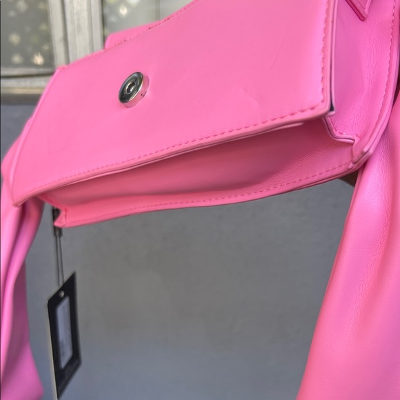 Pink Knotted Strap Shoulder Bag - Picture 5 of 5